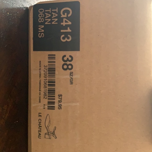 2 for 25$$$ - LE CHÂTEAU- tan heels - Picture 4 of 4